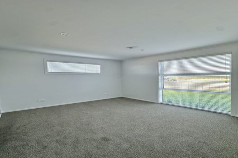 Photo of property in 51 Empire Crescent, Papamoa, 3118