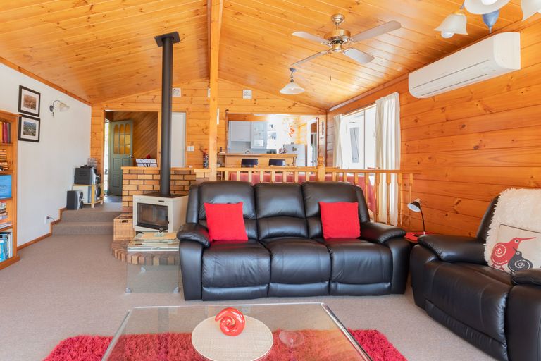 Photo of property in 21 Davies Road, Wellsford, 0900