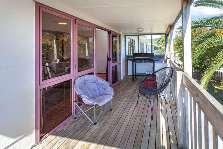 Photo of property in 119 Durrant Drive, Whangamata, 3620