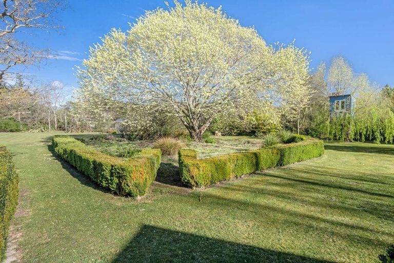 Photo of property in 32 Burnt Hill Road, Oxford, 7430