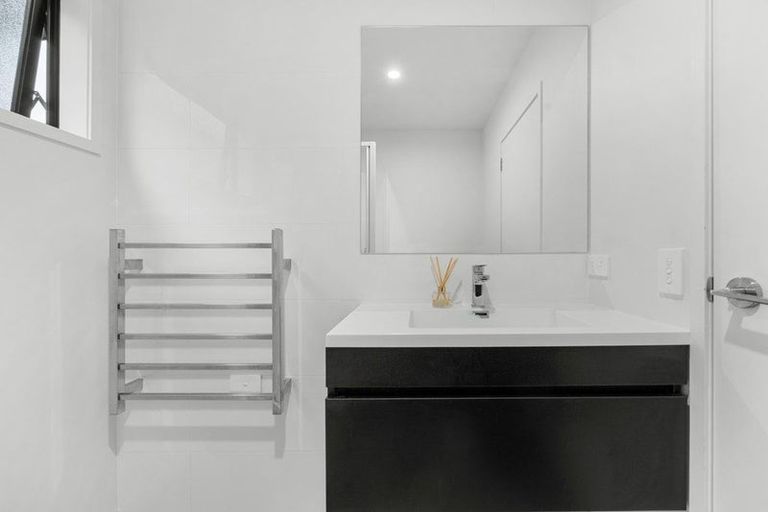 Photo of property in 7 Patrick Rice Drive, Swanson, Auckland, 0614