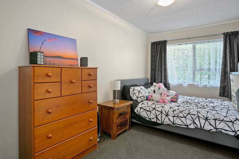 Photo of property in 74 Moore Street, Leamington, Cambridge, 3432