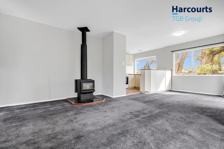 Photo of property in 15 Kindergarten Drive, Conifer Grove, Takanini, 2112