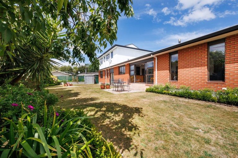 Photo of property in 122 Oxford Street, Ashhurst, 4810