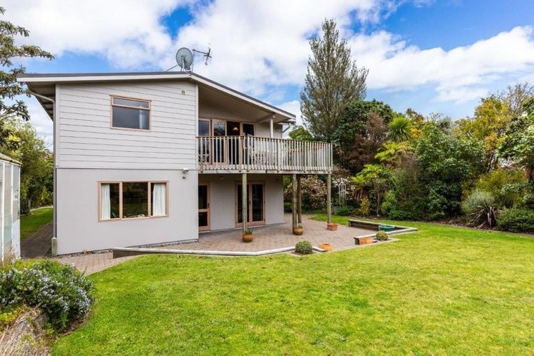 Property details for 6 Frederick Street, Two Mile Bay, Taupo, 3330