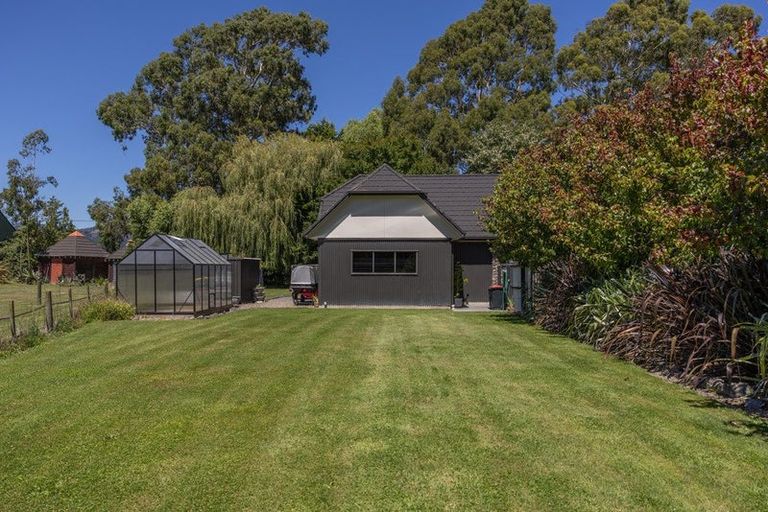 Photo of property in 215 Sparks Road, Hoon Hay, Christchurch, 8025
