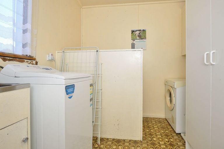 Photo of property in 42 Oswald Street, Mangapapa, Gisborne, 4010