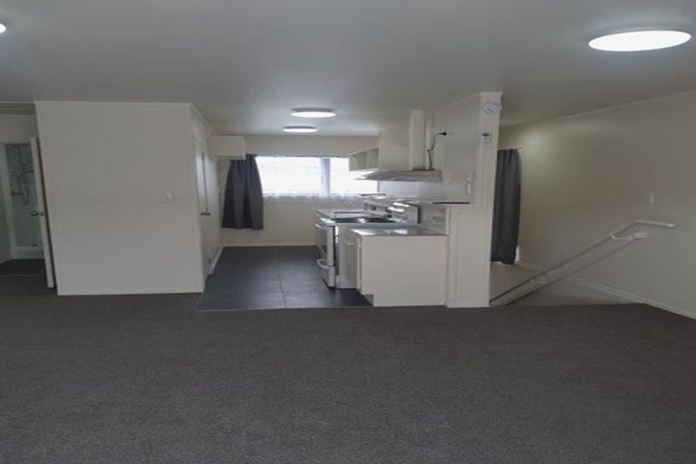 Photo of property in 17 Third Avenue, Avenues, Whangarei, 0110