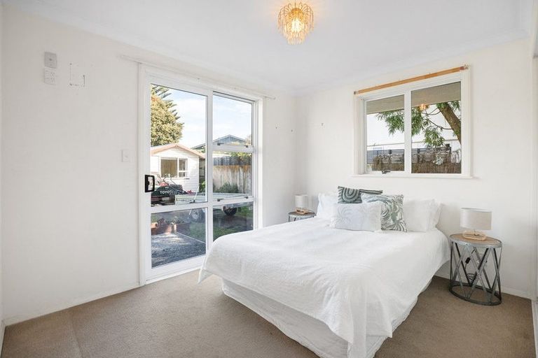Photo of property in 333 Kapiti Road, Paraparaumu Beach, Paraparaumu, 5032