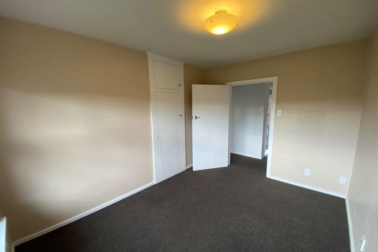 Photo of property in 69 Liverton Crescent, Bishopdale, Christchurch, 8053