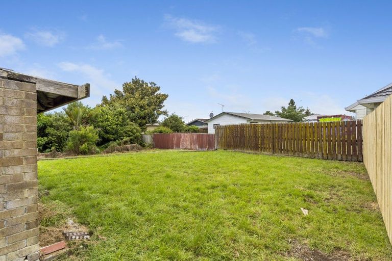Photo of property in 6a Ngahina Street, Paraparaumu, 5032