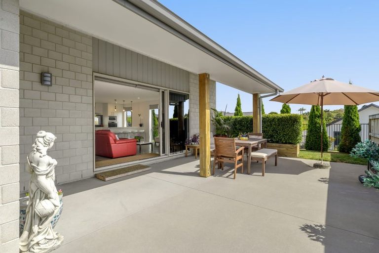 Photo of property in 4 Melonette Way, Ohauiti, Tauranga, 3112