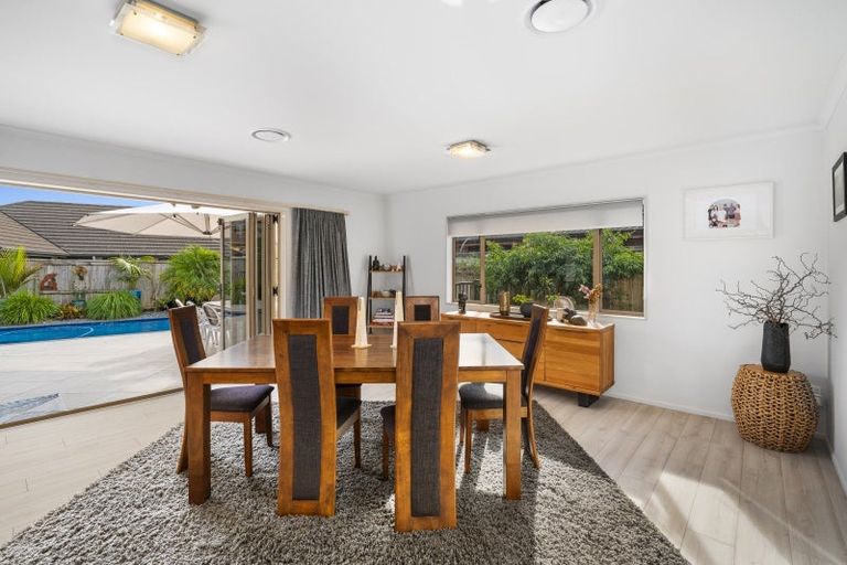 Photo of property in 22 Garvan Glen, Pyes Pa, Tauranga, 3112