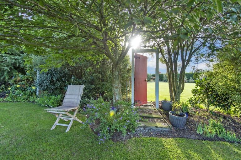 Photo of property in 74 Stott Drive, Darfield, 7571