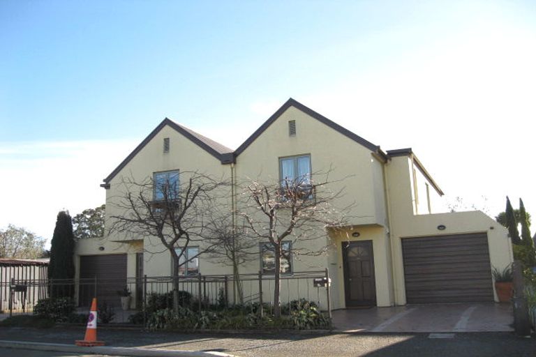 Photo of property in 9a Derby Street, St Albans, Christchurch, 8014