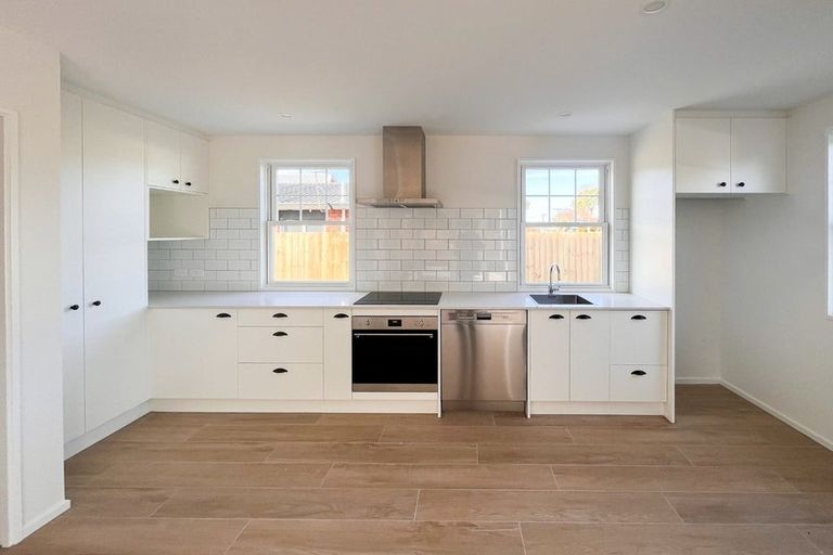 Photo of property in 1/119 Hastings Street East, Sydenham, Christchurch, 8023