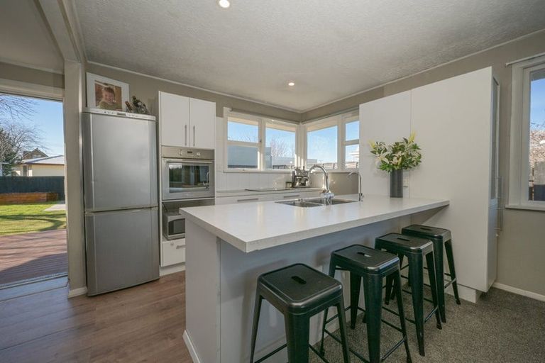 Photo of property in 18 Campbell Street, Alexandra, 9320