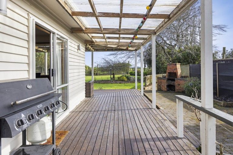 Photo of property in 235 Manutahi Road, Manutahi, Patea, 4598