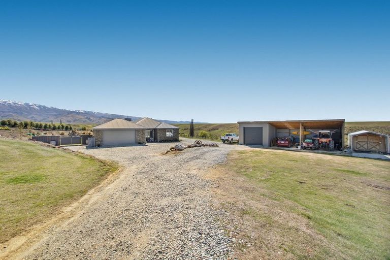 Photo of property in 196 Nelsen Ridge Road, Waikerikeri, Alexandra, 9393
