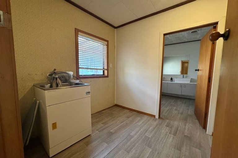 Photo of property in 104 Cemetery Road, Wainui, Silverdale, 0992