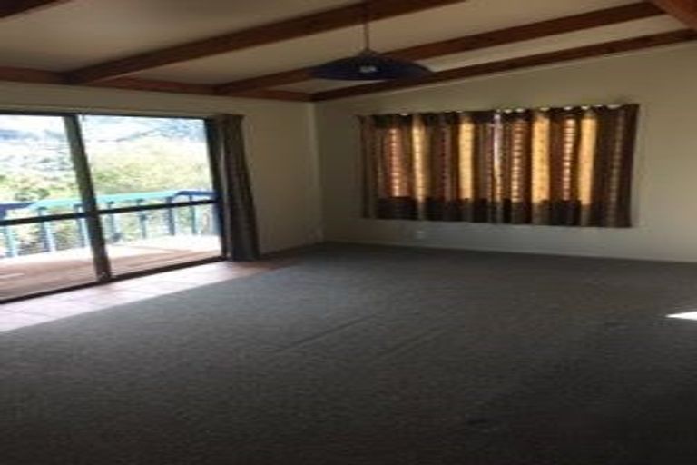 Photo of property in 3 Tikorangi Place, Morningside, Whangarei, 0110