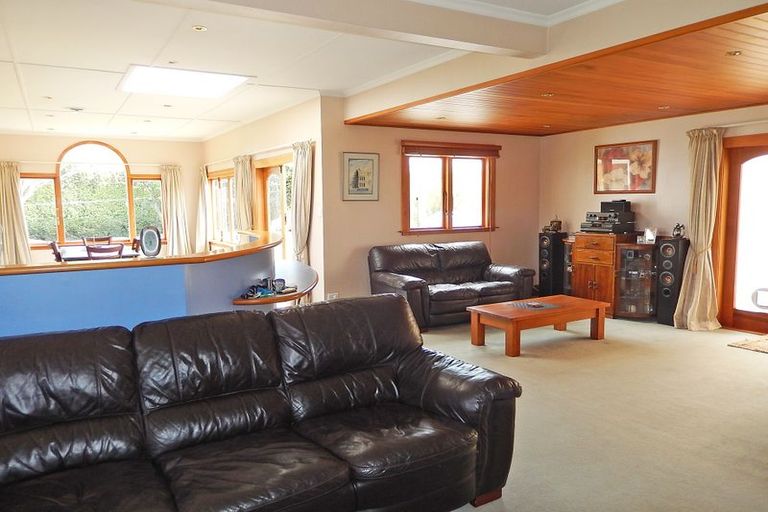Photo of property in 114 Perth Street, Holmes Hill, Oamaru, 9401