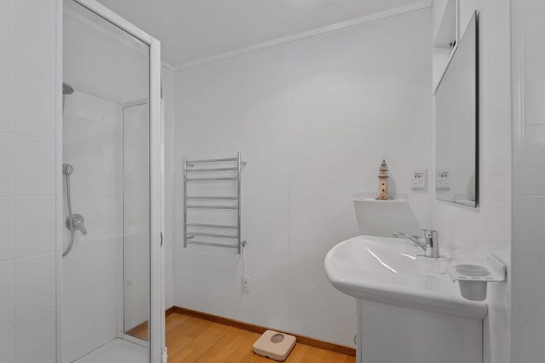 Photo of property in 37 Sowman Street, The Brook, Nelson, 7010