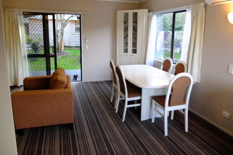 Photo of property in 25 La Perouse Street, Botany Downs, Auckland, 2010