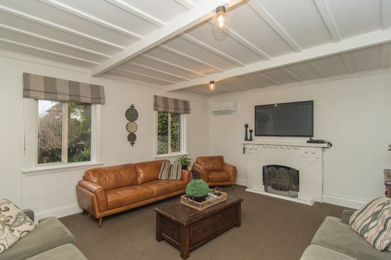 Photo of property in 48 Selwyn Street, Maori Hill, Timaru, 7910