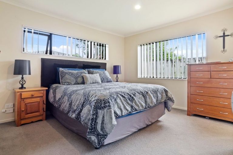Photo of property in 6 Cathcart Close, Pukekohe, 2120