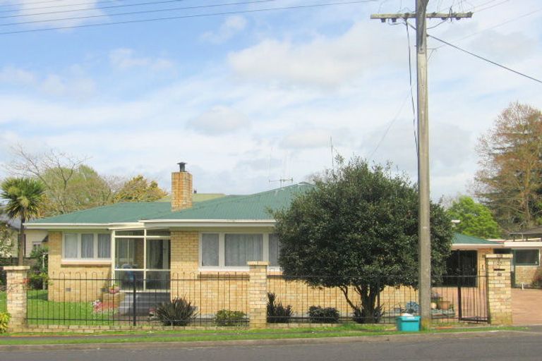 Photo of property in 27 George Street, Morrinsville, 3300