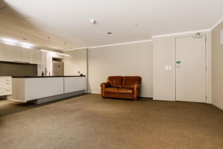 Photo of property in Bellagio Apartments, 3c/39 Taranaki Street, Te Aro, Wellington, 6011