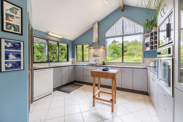 Photo of property in 133 Caton Road, Waitakere, Auckland, 0782