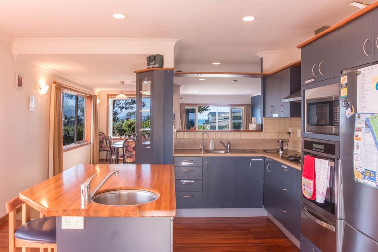 Photo of property in 21 Dillon Street, Waihi Beach, 3611