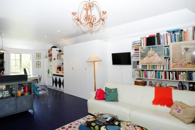 Photo of property in 2g Waipapa Avenue, Diamond Harbour, 8972