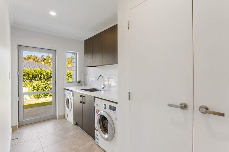 Photo of property in 47 Beachwood Drive, Hatfields Beach, Orewa, 0931