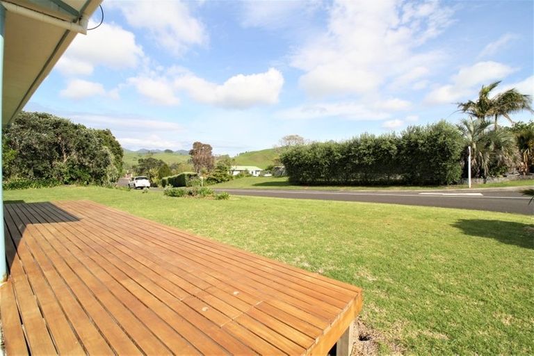 Photo of property in 16 Tavern Lane, Whiritoa, Whangamata, 3691