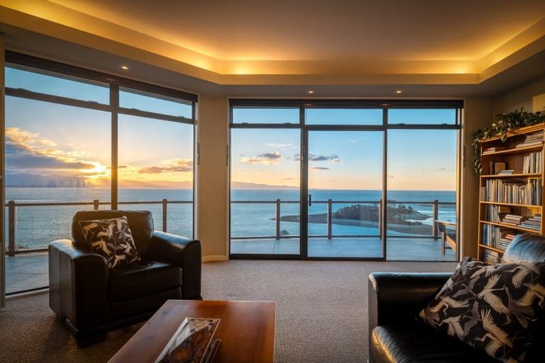 Photo of property in 55 The Cliffs, Britannia Heights, Nelson, 7010