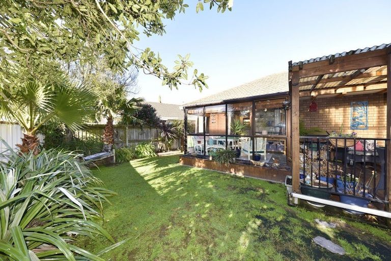 Photo of property in 2/82 Lincoln Road, Hillmorton, Christchurch, 8024