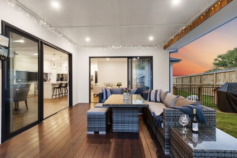 Photo of property in 151 Margaret Drive, Omokoroa, 3114