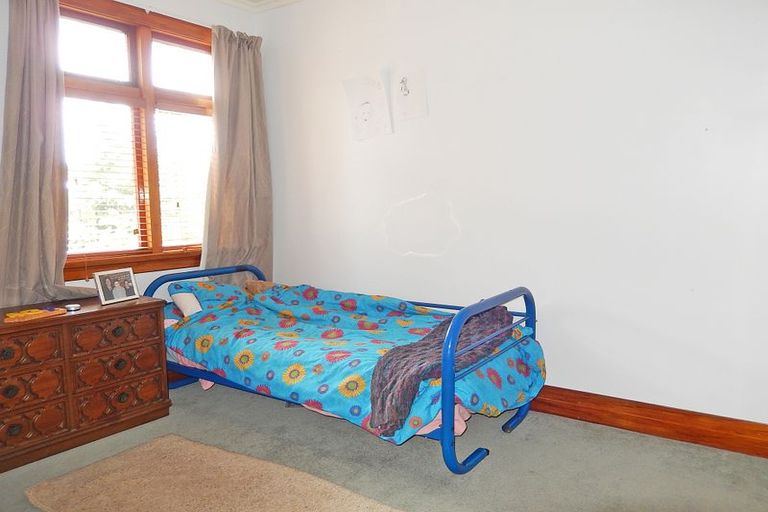 Photo of property in 114 Perth Street, Holmes Hill, Oamaru, 9401