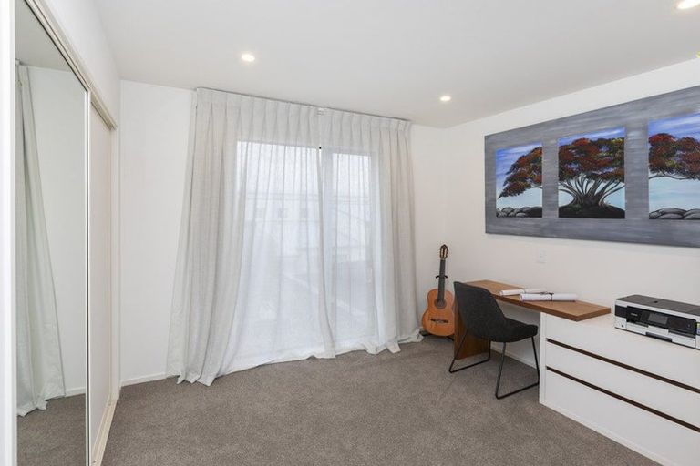 Photo of property in 19 Delhi Place, Cashmere, Christchurch, 8022