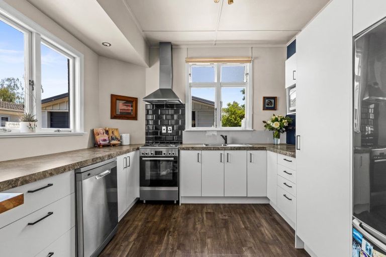 Photo of property in 101 Guppy Road, Taradale, Napier, 4112