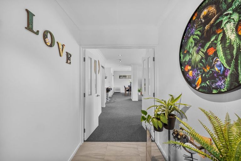 Photo of property in 34 Birkdale Drive, Shirley, Christchurch, 8061