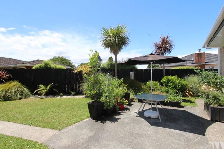 Photo of property in 20 Willis Road, Papakura, 2110
