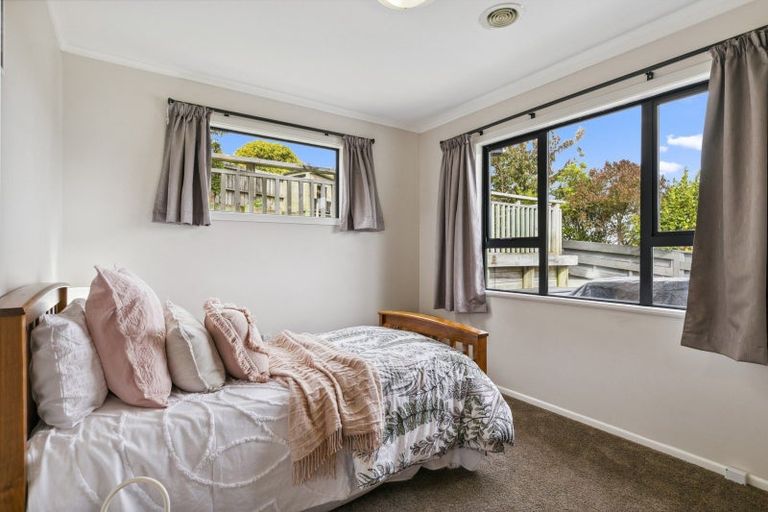 Photo of property in 71 Amapur Drive, Ngaio, Wellington, 6035