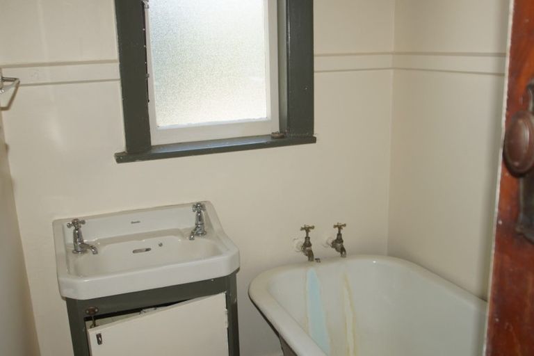 Photo of property in 2 Tabart Street, Woolston, Christchurch, 8023