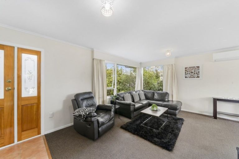 Photo of property in 61 Waipounamu Drive, Kelson, Lower Hutt, 5010