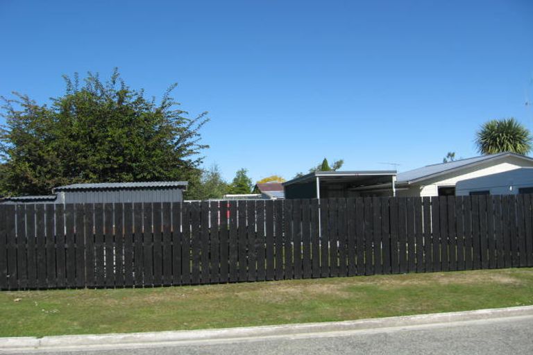 Photo of property in 15 Saint Leonards Road, Temuka, 7920