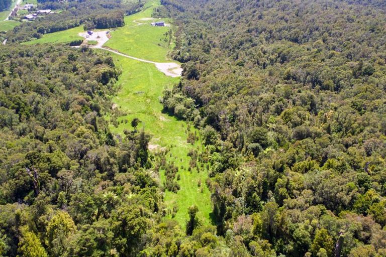 Photo of property in 1113 Plymouth Road, Koru, New Plymouth, 4374